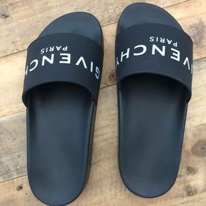 GIVENCHY Women's Logo Rubber Slide Sandals size 37